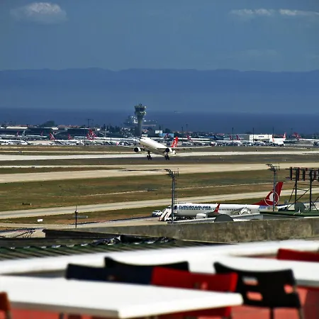 Hk Airport *